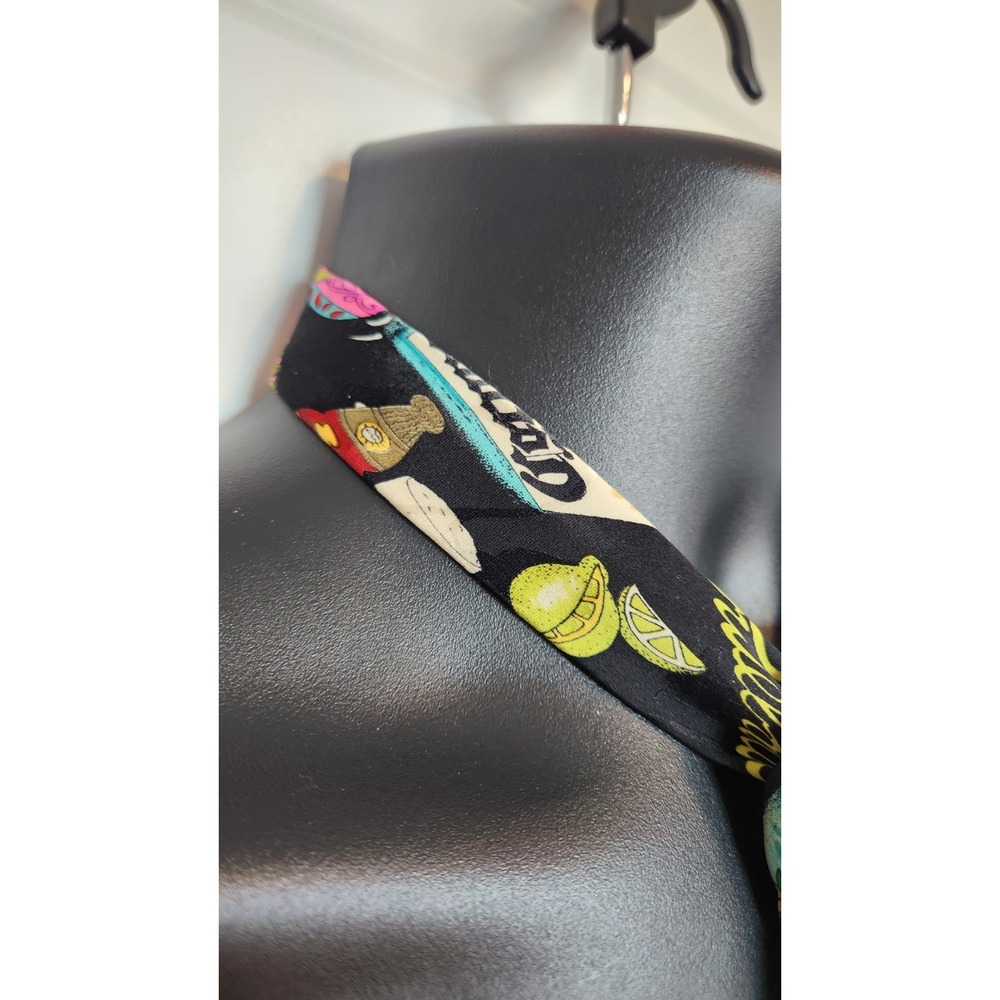 Vintage NICOLE MILLER 1991 Silk Tie Mexico Cerveza Beer Modelo Fiesta Hand Sewn - Picture 10 of 13